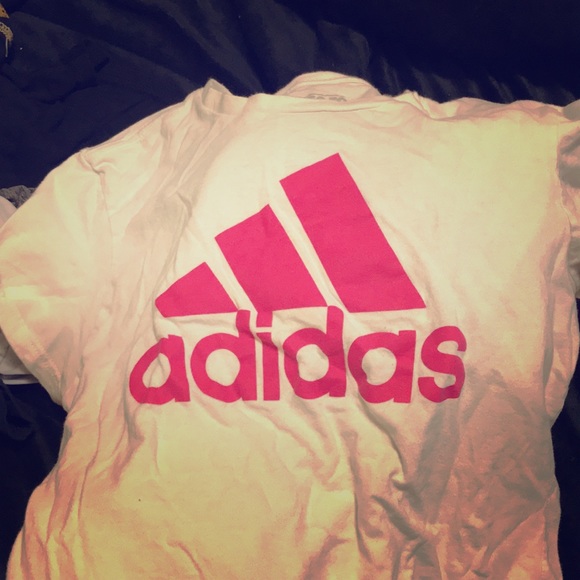 White t-shirt with pink lettering - Picture 1 of 1